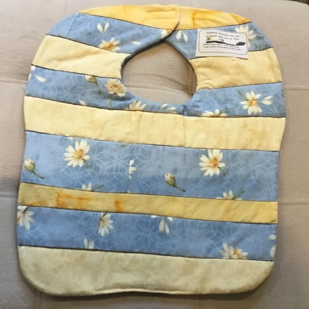 3/$25 or$12 ea. NWT Hand Crafted Quilted Reversible Baby Bib